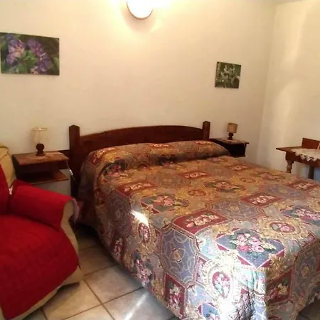 Agriturismo Rio Lovaira בית חווה *