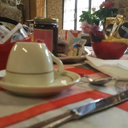 בית חווה Agriturismo Rio Lovaira