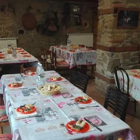 Agriturismo Rio Lovaira קמפורוסו
